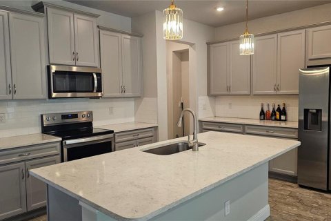 Adosado en alquiler en Lutz, Florida, 3 dormitorios, 182.83 m2 № 1894815 - foto 4