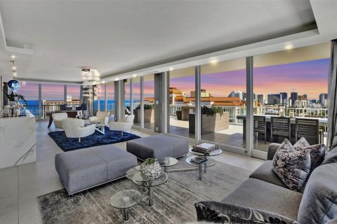 Condo in Fort Lauderdale, Florida, 3 bedrooms  № 1794175 - photo 17