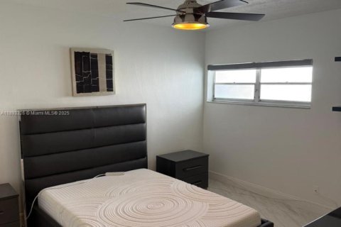 Copropriété à louer à Hollywood, Floride: 1 chambre, 69.86 m2 № 1948636 - photo 20