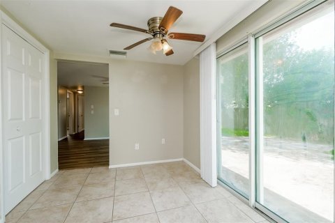 House in Holiday, Florida 2 bedrooms, 99.41 sq.m. № 1549856 - photo 7