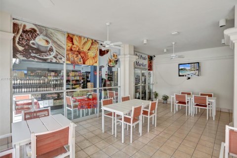 Снять в аренду кондоминиум в Авентура, Флорида 2 спальни, 149.11м2, № 1959175 - фото 29