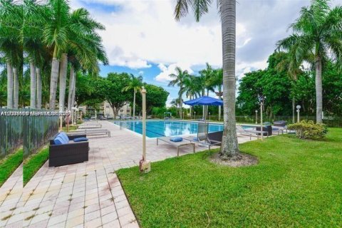 Copropriété à vendre à Miami, Floride: 1 chambre, 64.1 m2 № 2362837 - photo 21