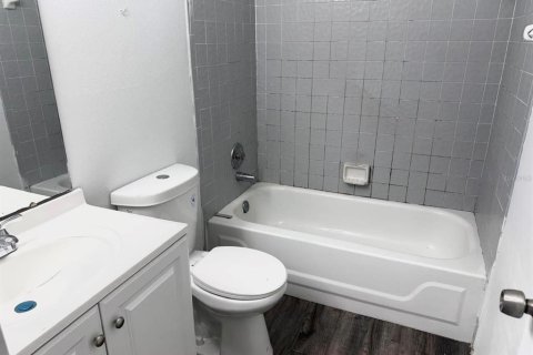 Villa ou maison à vendre à Bradenton, Floride: 3 chambres, 101.45 m2 № 1866669 - photo 6