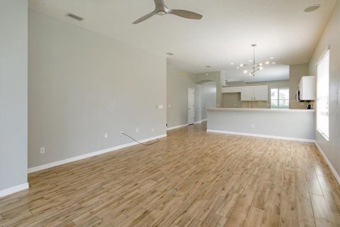 Casa en venta en Orlando, Florida, 3 dormitorios, 183.67 m2 № 2386642 - foto 21