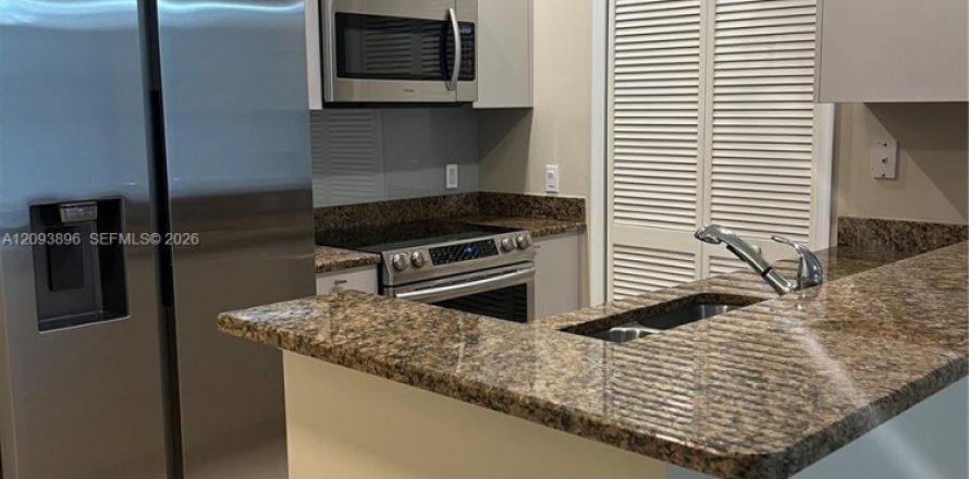 Condo à Coral Gables, Floride, 2 chambres  № 2390153