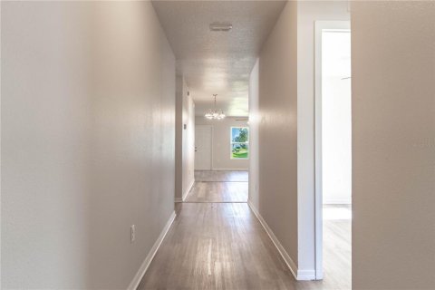 Casa en venta en Kissimmee, Florida, 4 dormitorios, 131.36 m2 № 1425157 - foto 4