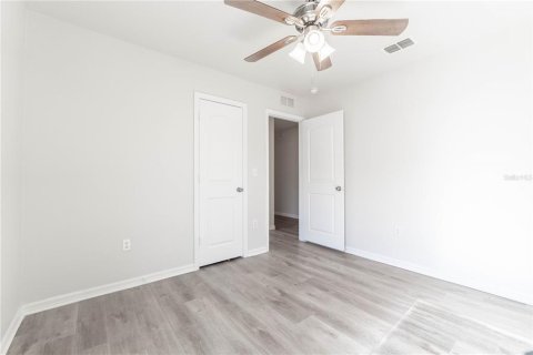 Casa en venta en Kissimmee, Florida, 4 dormitorios, 131.36 m2 № 1425157 - foto 23