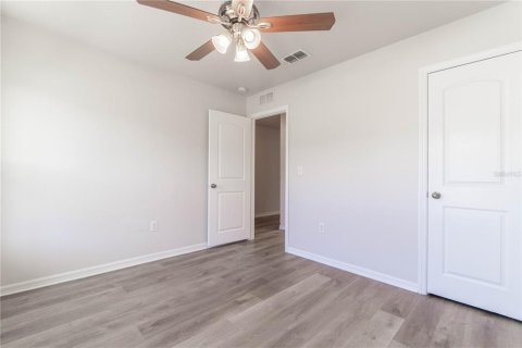 Casa en venta en Kissimmee, Florida, 4 dormitorios, 131.36 m2 № 1425157 - foto 21