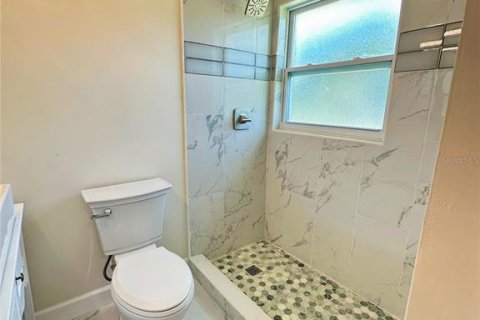 House in Orlando, Florida 3 bedrooms, 108.7 sq.m. № 1870831 - photo 15