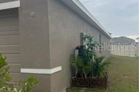 House in Brooksville, Florida 4 bedrooms, 170.01 sq.m. № 1808889 - photo 4