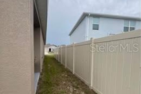 House in Brooksville, Florida 4 bedrooms, 170.01 sq.m. № 1808889 - photo 15