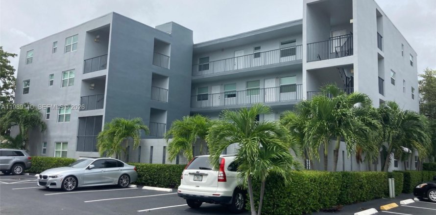 Кондоминиум с 1 спальней в Форт-Лодердейл, Флорида № 2053308