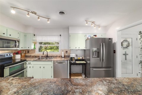 Casa en venta en Ocala, Florida, 4 dormitorios, 194.72 m2 № 2218922 - foto 14