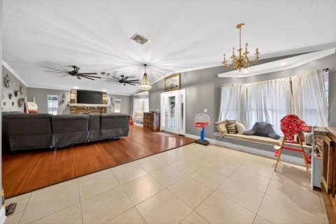 House in Lake Helen, Florida 3 bedrooms, 325.16 sq.m. № 2106464 - photo 13