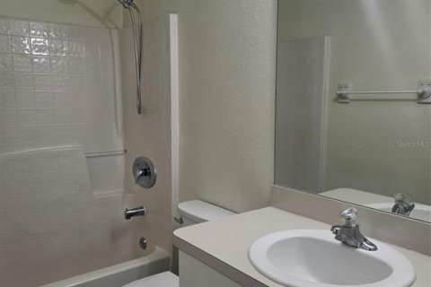 Villa ou maison à louer à North Port, Floride: 3 chambres, 115.29 m2 № 2109119 - photo 29