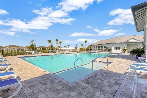 Casa en venta en Port St. Lucie, Florida, 3 dormitorios, 157.28 m2 № 1982030 - foto 10