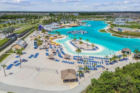 Купить виллу или дом в Уэсли-Чепел, Флорида 5 комнат, 169.27м2, № 2363281 - фото 2