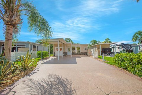 Villa ou maison à vendre à Titusville, Floride: 1 chambre, 80.64 m2 № 1781273 - photo 2