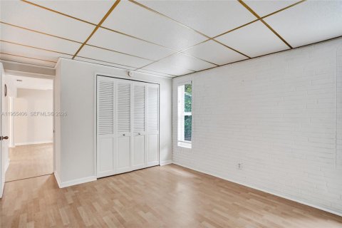 House in Dania Beach, Florida 3 bedrooms, 149.85 sq.m. № 2010198 - photo 18