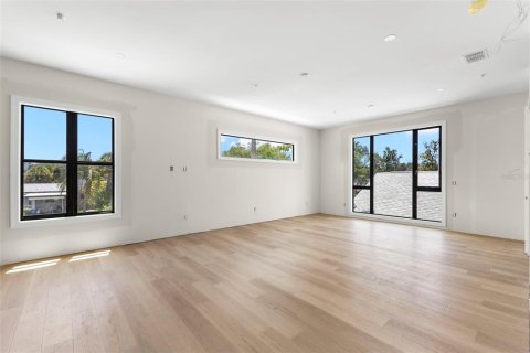 Adosado en venta en Saint Petersburg, Florida, 3 dormitorios, 217.95 m2 № 2120771 - foto 9