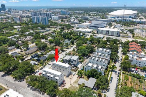 Adosado en venta en Saint Petersburg, Florida, 3 dormitorios, 217.95 m2 № 2120771 - foto 29