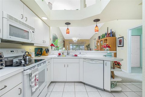 Condo in North Port, Florida, 2 bedrooms  № 1517740 - photo 22
