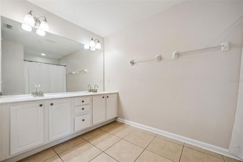 Townhouse in Orlando, Florida 3 bedrooms, 155.33 sq.m. № 2101620 - photo 15