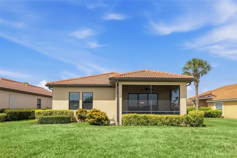 House in Venice, Florida 2 bedrooms, 146.69 sq.m. № 2223696 - photo 24