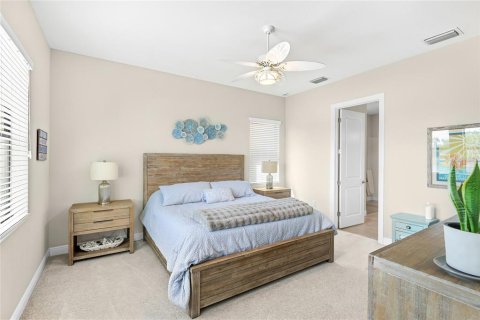 House in Venice, Florida 2 bedrooms, 146.69 sq.m. № 2223696 - photo 13