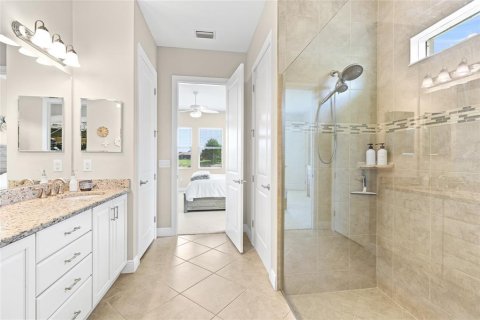 House in Venice, Florida 2 bedrooms, 146.69 sq.m. № 2223696 - photo 17