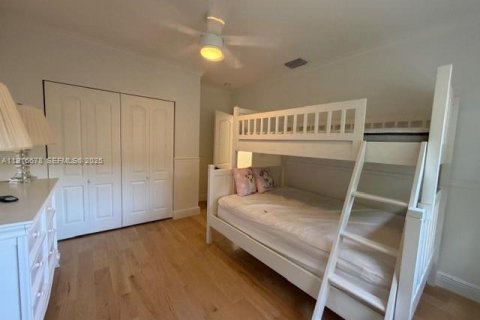 Villa ou maison à louer à Coral Gables, Floride: 3 chambres, 175.21 m2 № 1976642 - photo 8