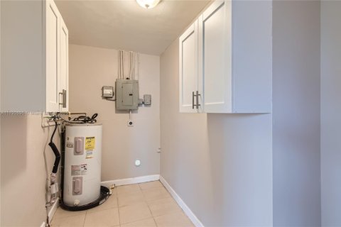 Villa ou maison à vendre à Miramar, Floride: 3 chambres, 148.64 m2 № 1665596 - photo 20