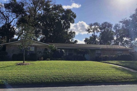 Casa en alquiler en Jacksonville Beach, Florida, 3 dormitorios, 207.26 m2 № 889543 - foto 1
