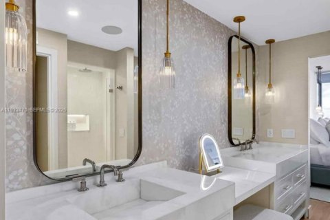 Снять в аренду кондоминиум в Майами, Флорида 4 спальни, 239.87м2, № 1991043 - фото 29