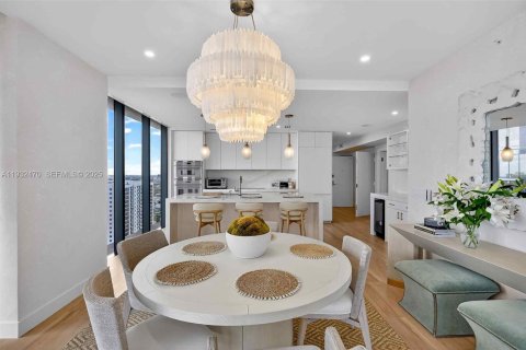 Снять в аренду кондоминиум в Майами, Флорида 4 спальни, 239.87м2, № 1991043 - фото 11