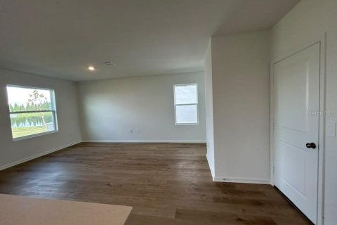 Villa ou maison à louer à Winter Haven, Floride: 4 chambres, 174.66 m2 № 2437229 - photo 6