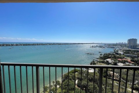 Condo in West Palm Beach, Florida, 2 bedrooms  № 2182860 - photo 26