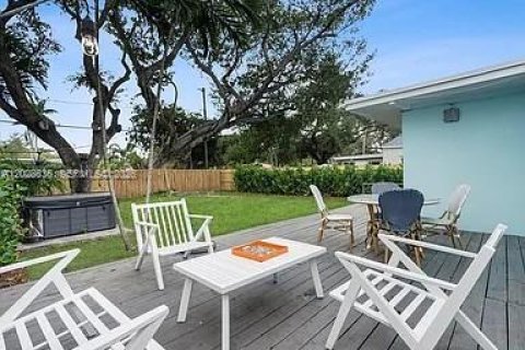 Casa en alquiler en Fort Lauderdale, Florida, 2 dormitorios, 94.02 m2 № 2088197 - foto 5