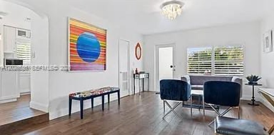 Casa en Fort Lauderdale, Florida 2 dormitorios, 94.02 m2 № 2088197