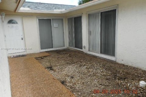 Villa ou maison à vendre à Sunrise, Floride: 4 chambres, 166.39 m2 № 1941765 - photo 5