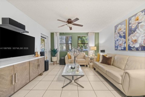 Copropriété à vendre à Doral, Floride: 2 chambres, 92.16 m2 № 2066645 - photo 5