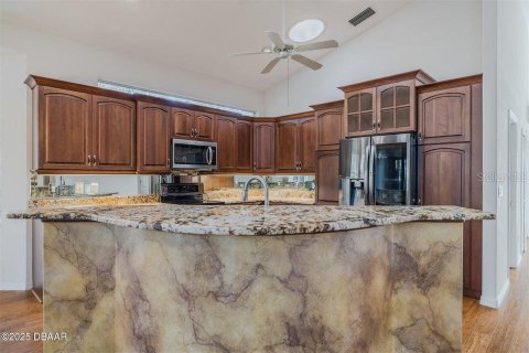 Villa ou maison à vendre à Ormond Beach, Floride: 3 chambres, 202.62 m2 № 1905705 - photo 11