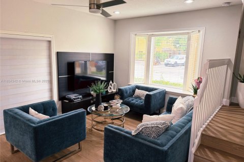 Condominio en venta en Coral Springs, Florida, 3 dormitorios, 161.37 m2 № 1816388 - foto 9