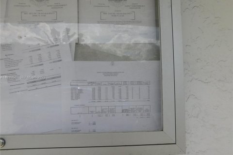 Снять в аренду кондоминиум в Майами, Флорида 2 спальни, 117.99м2, № 1989426 - фото 25