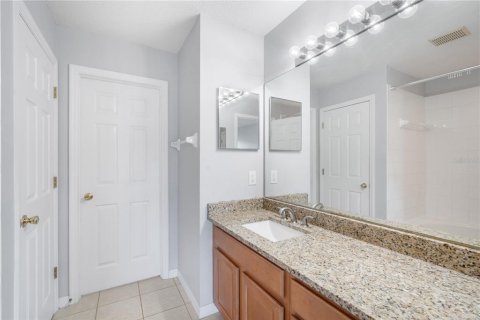 House in Pinellas Park, Florida 4 bedrooms, 213.21 sq.m. № 1910525 - photo 21