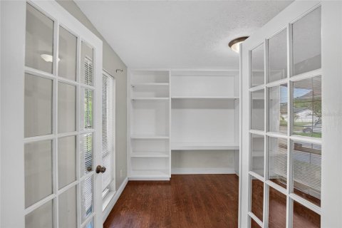 Villa ou maison à vendre à Tampa, Floride: 3 chambres, 270.44 m2 № 2422830 - photo 9