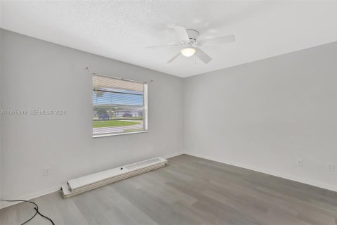 Villa ou maison à vendre à Port St. Lucie, Floride: 3 chambres, 127.09 m2 № 2042412 - photo 19