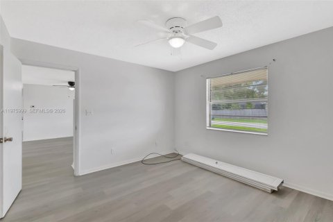 Villa ou maison à vendre à Port St. Lucie, Floride: 3 chambres, 127.09 m2 № 2042412 - photo 14