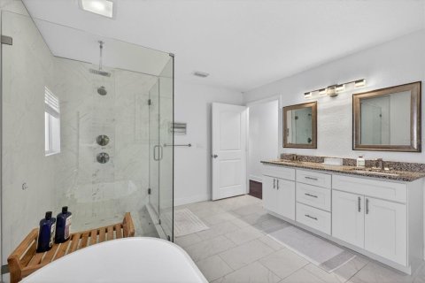 Villa ou maison à vendre à Saint Pete Beach, Floride: 3 chambres, 159.05 m2 № 2100900 - photo 24