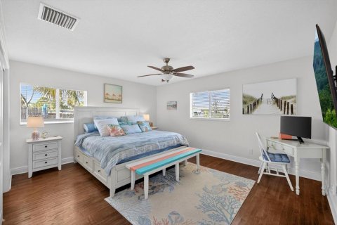 Villa ou maison à vendre à Saint Pete Beach, Floride: 3 chambres, 159.05 m2 № 2100900 - photo 16